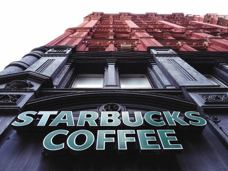 Programma “Star” di Starbucks: Come Funziona la Raccolta Punti per il Caffè.